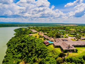 accomodations-in-queen-elizabeth-national-park