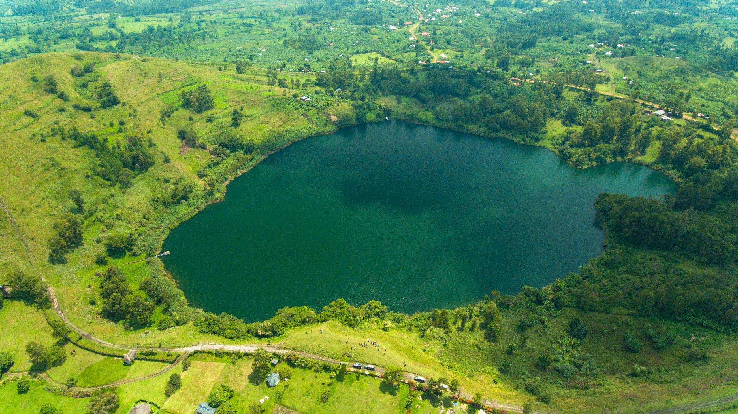  Discover the Serenity of Uganda